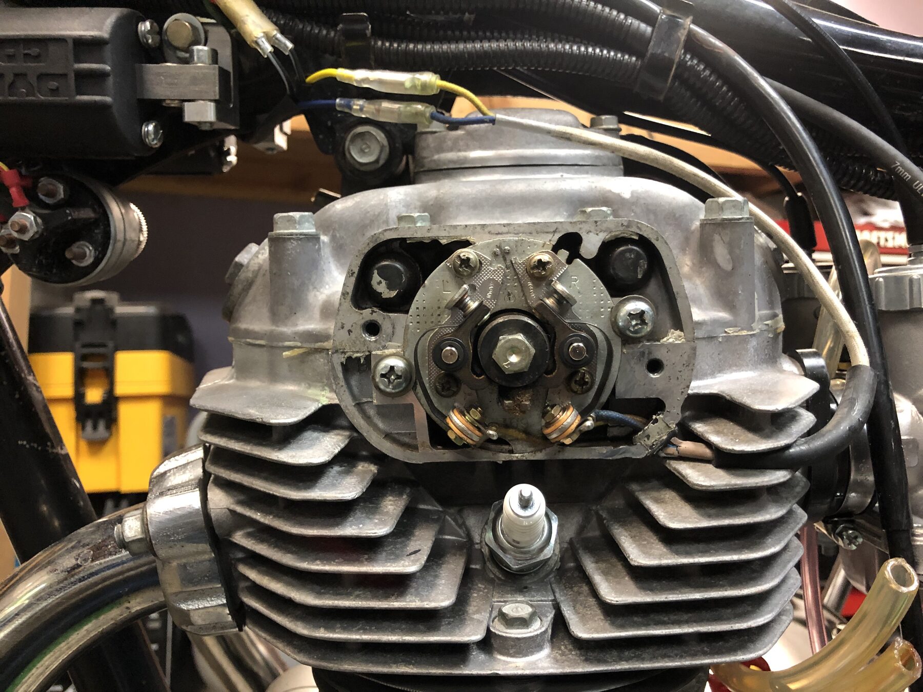 CB360 engine head and points